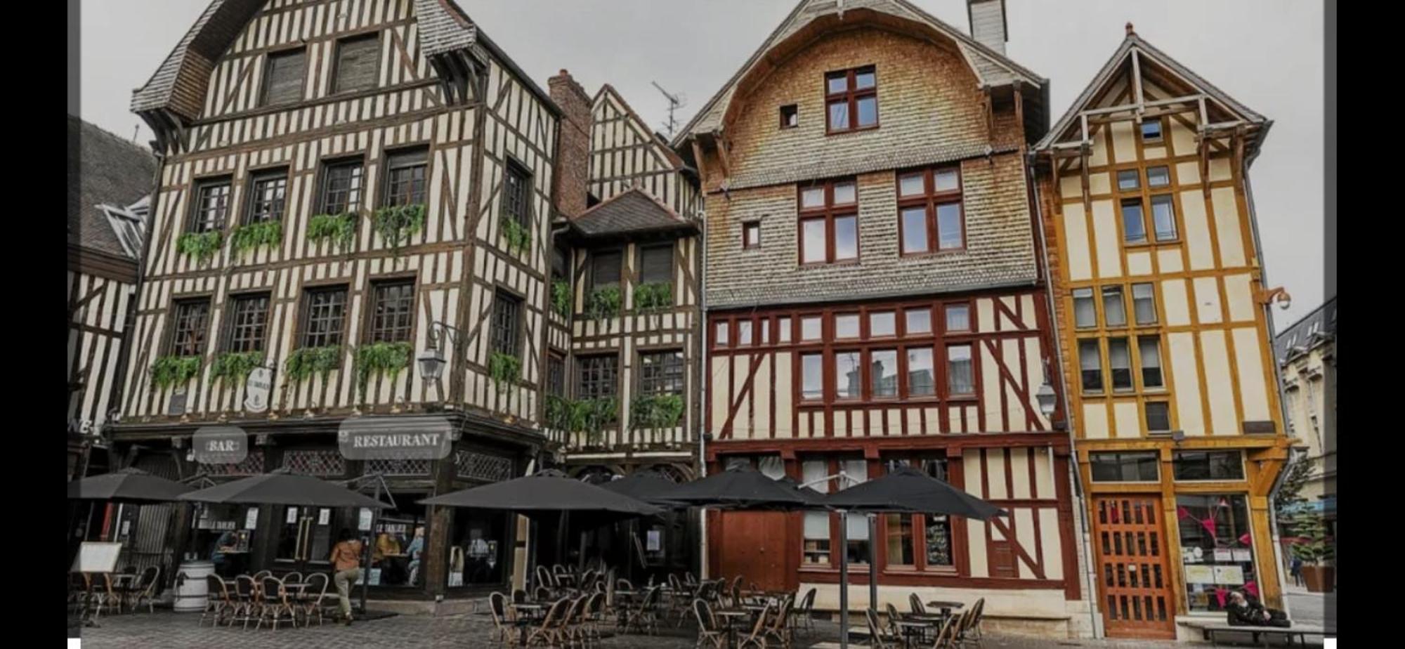 Ferienwohnung Le Treize Au Coeur Du Bouchon Troyes Exterior foto
